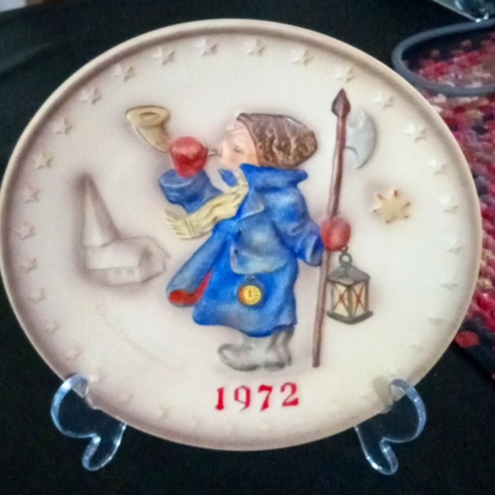 1972 Annual Hummel Plate
